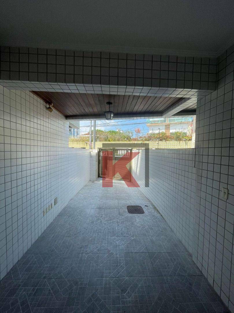 Casa de Condomínio à venda com 5 quartos, 192m² - Foto 10