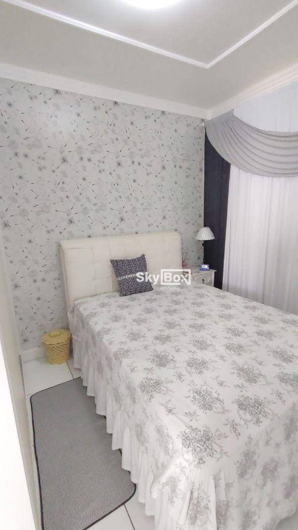 Apartamento à venda com 2 quartos, 42m² - Foto 4