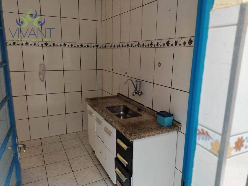 Sobrado para alugar com 2 quartos, 60m² - Foto 18