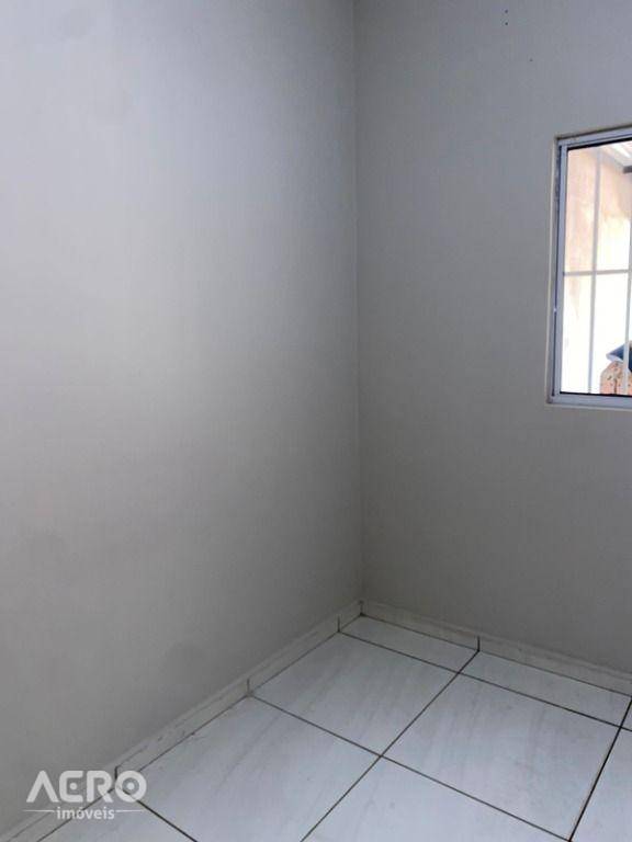 Casa para alugar com 2 quartos, 120m² - Foto 11
