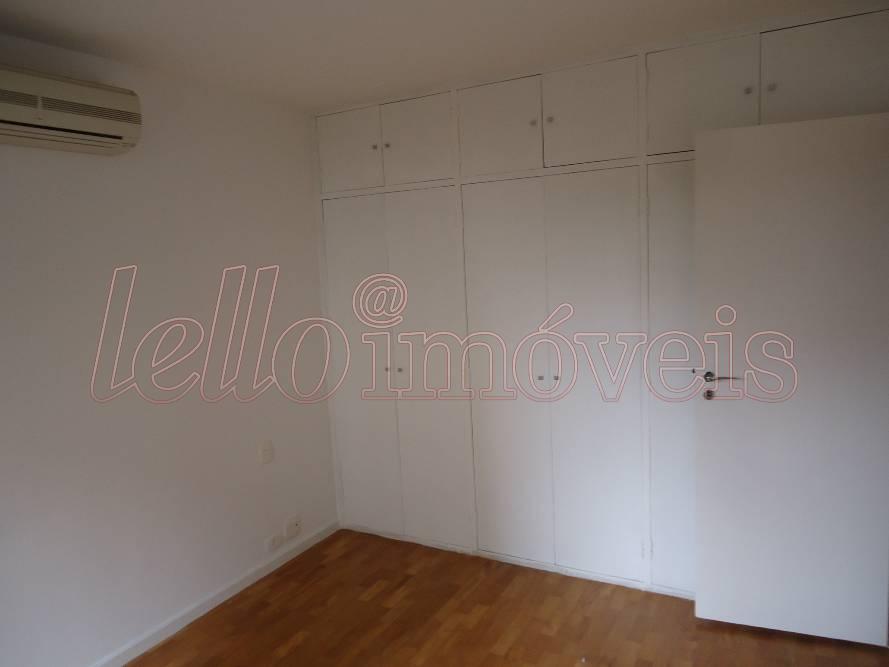 Apartamento para alugar com 3 quartos, 173m² - Foto 6