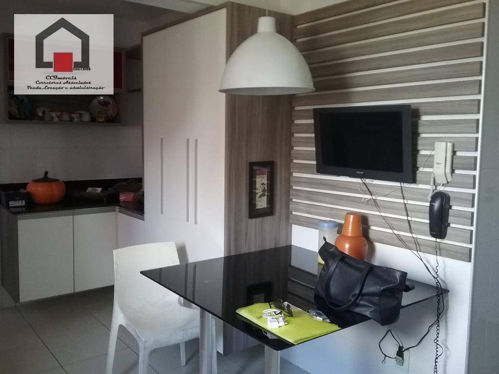 Apartamento à venda com 3 quartos, 198m² - Foto 13