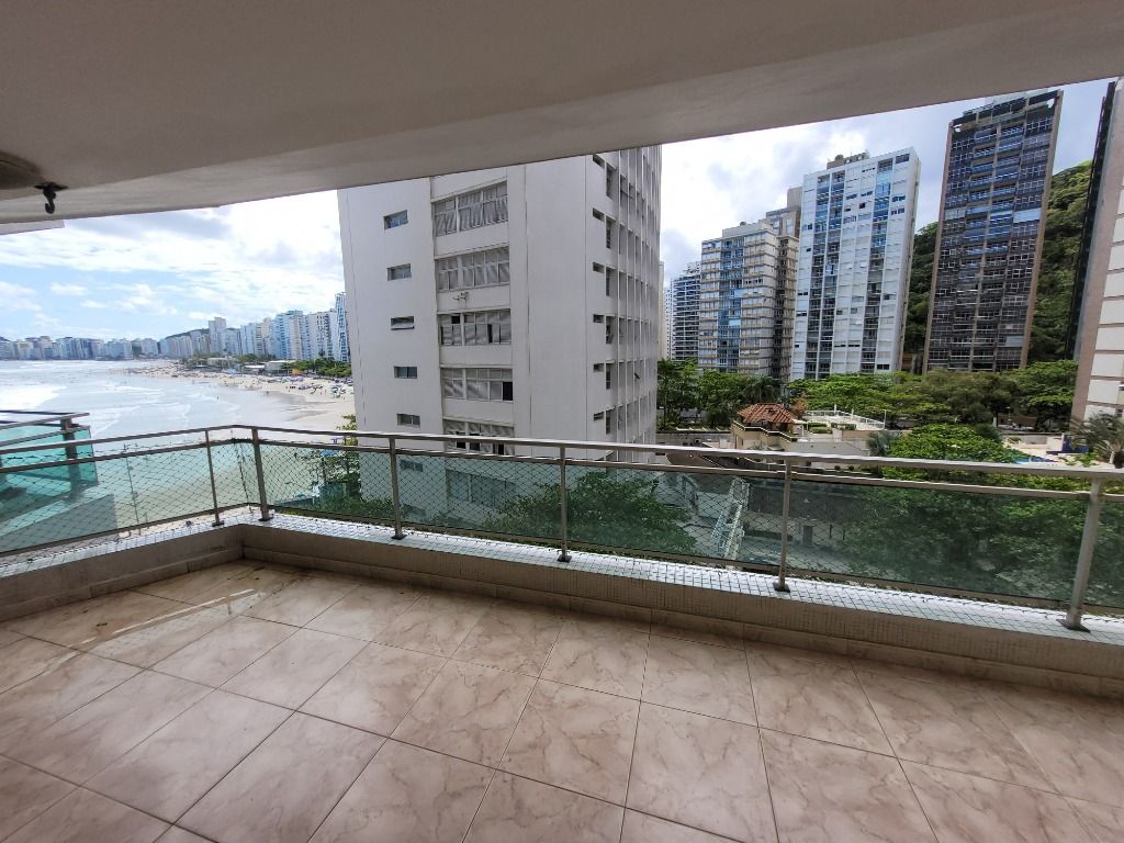 Apartamento à venda com 4 quartos, 250m² - Foto 2