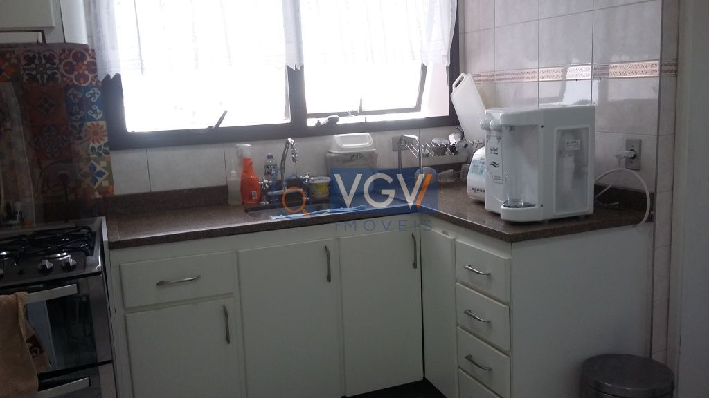 Apartamento à venda com 3 quartos, 120m² - Foto 9