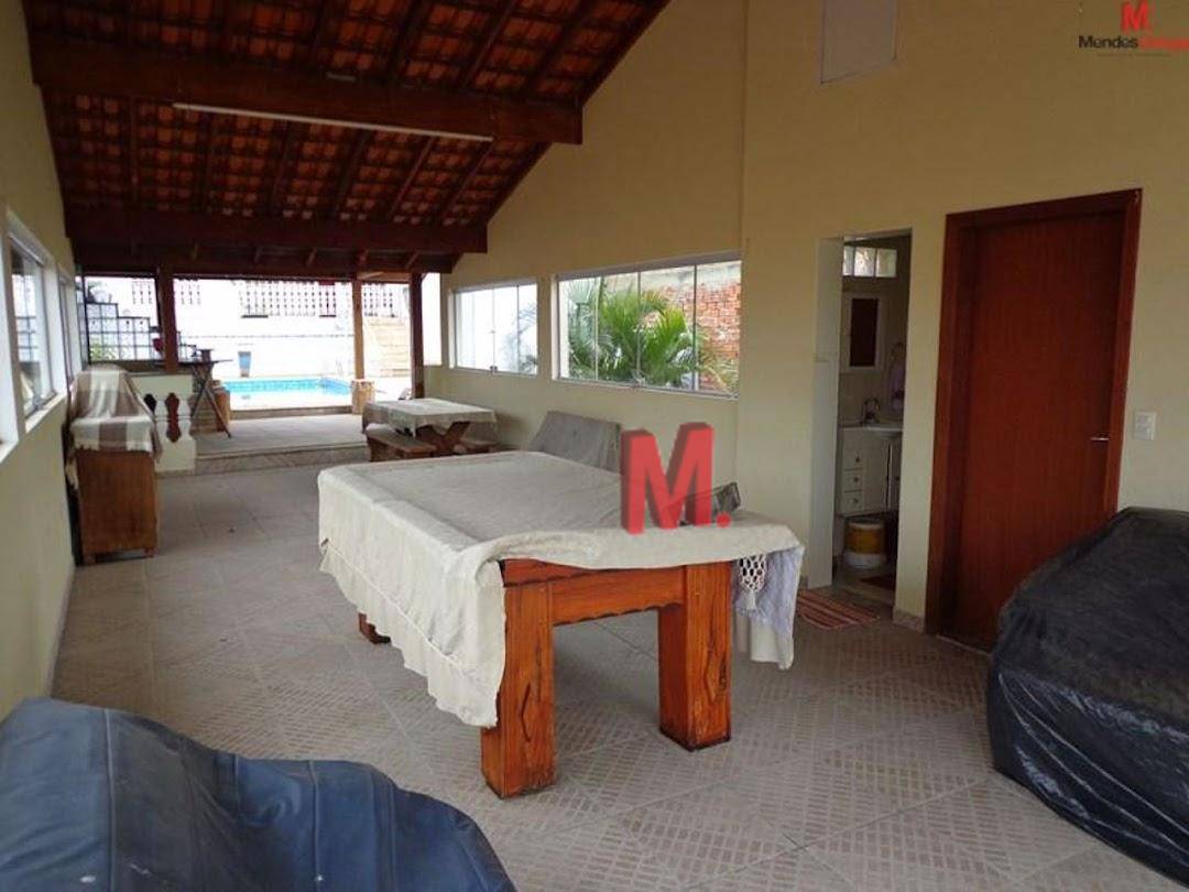 Casa à venda com 4 quartos, 680m² - Foto 21