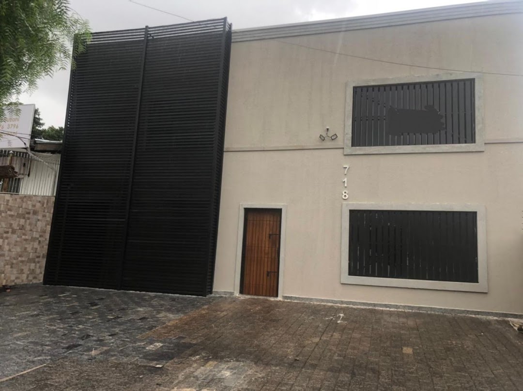 Casa de Condomínio à venda e aluguel, 350m² - Foto 1