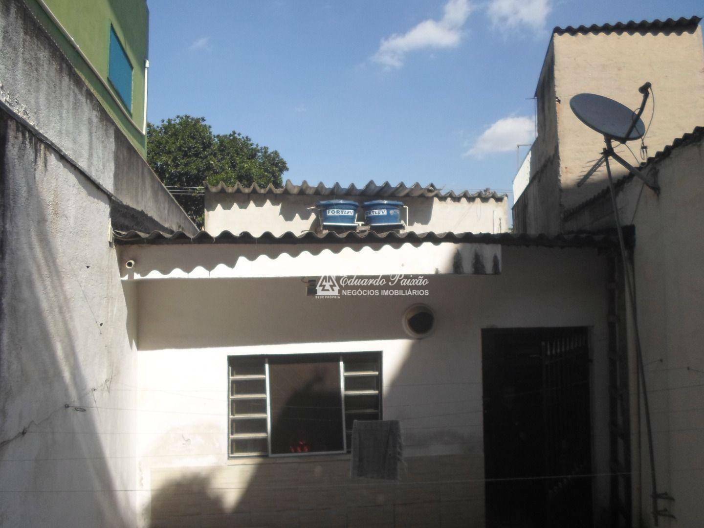 Sobrado à venda com 2 quartos, 160m² - Foto 17