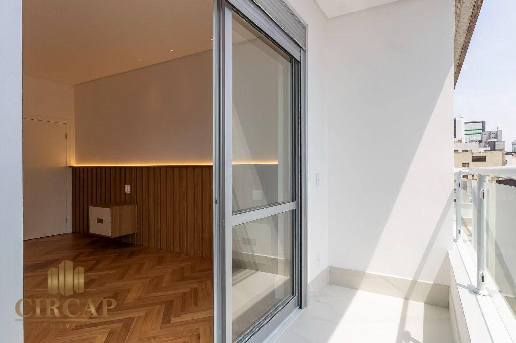 Apartamento à venda com 3 quartos, 290m² - Foto 55