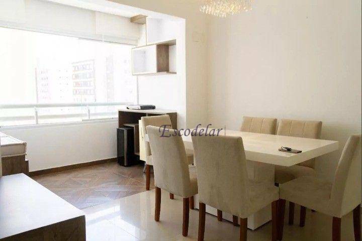 Apartamento à venda com 2 quartos, 70m² - Foto 3