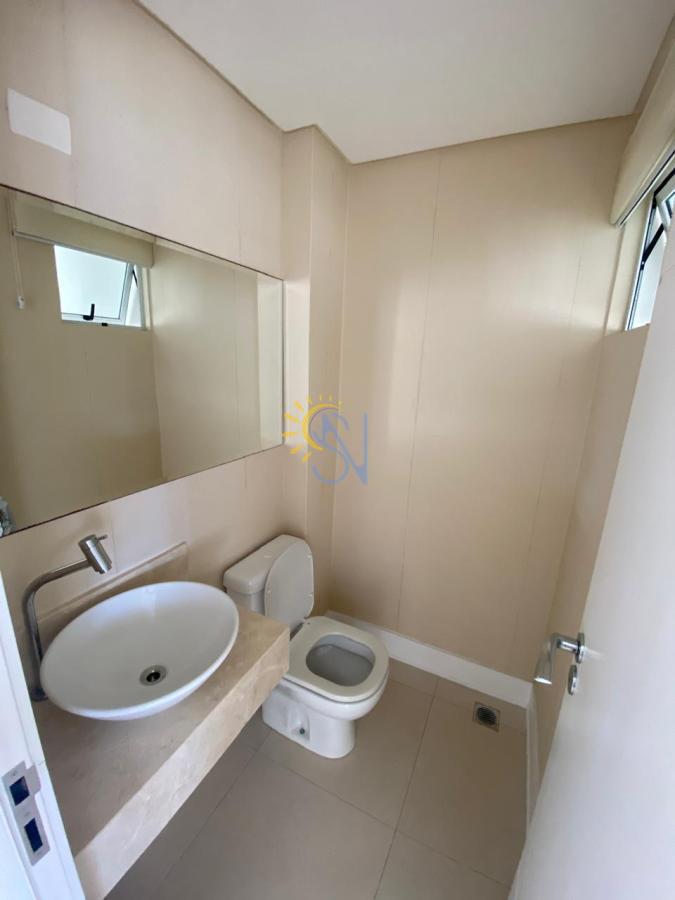 Apartamento para alugar com 3 quartos, 116m² - Foto 11