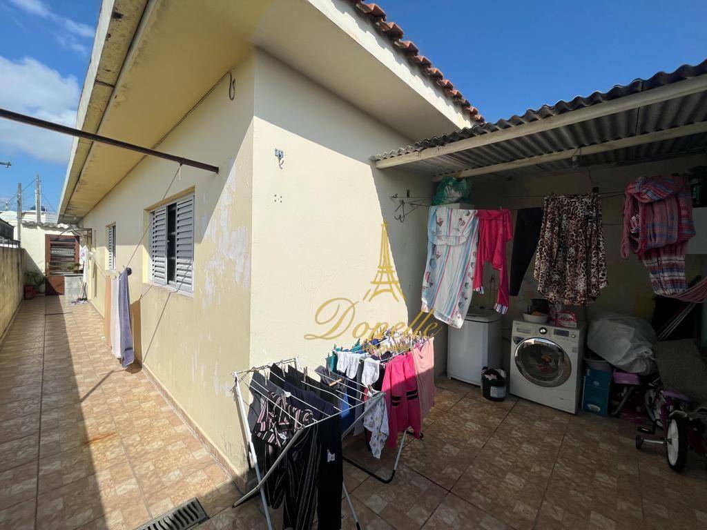 Casa à venda com 2 quartos, 70m² - Foto 20