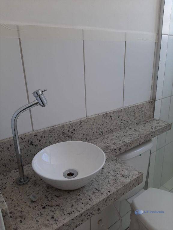 Apartamento à venda com 2 quartos, 45m² - Foto 6