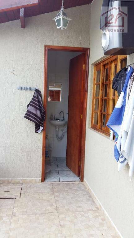 Casa à venda com 3 quartos, 200m² - Foto 6
