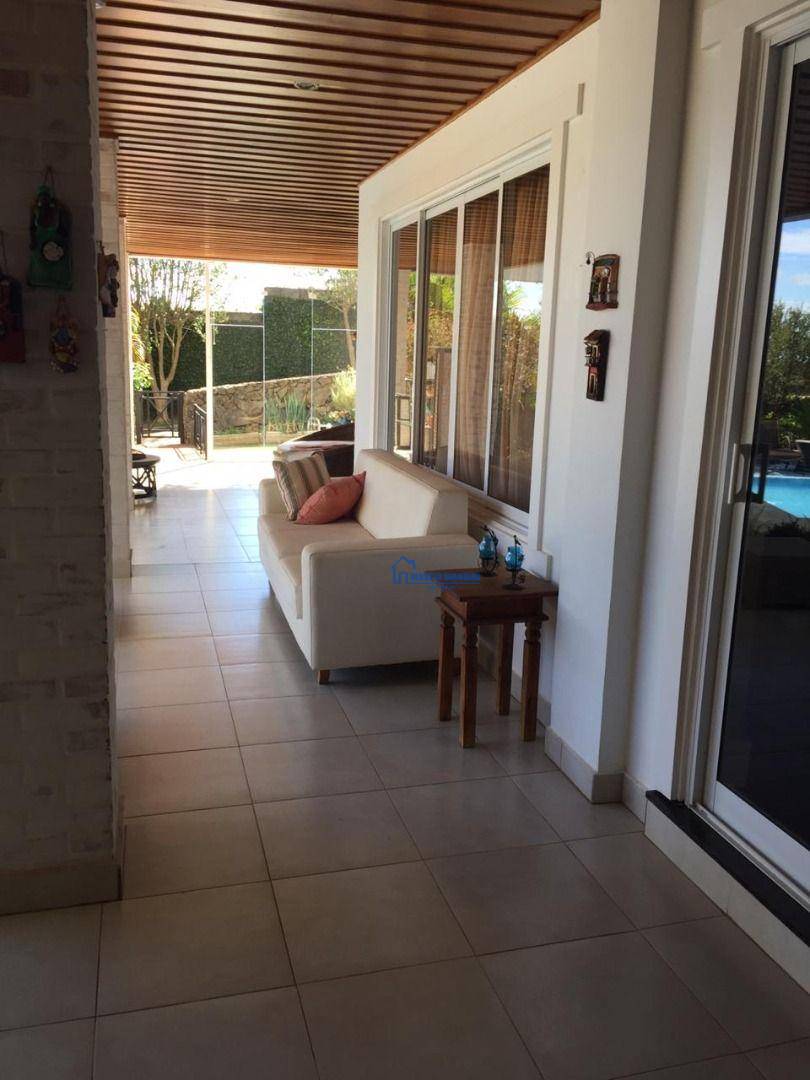 Casa de Condomínio à venda com 5 quartos, 490m² - Foto 45