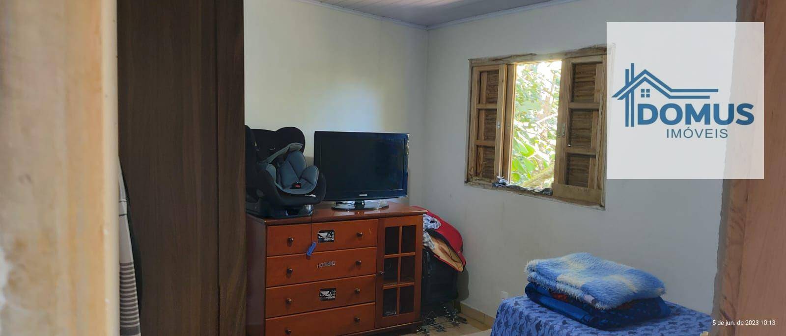 Chácara à venda com 3 quartos, 200m² - Foto 11