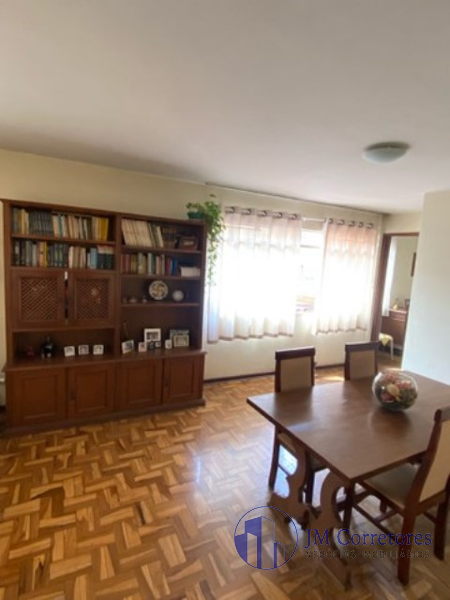 Apartamento à venda com 3 quartos, 160m² - Foto 2