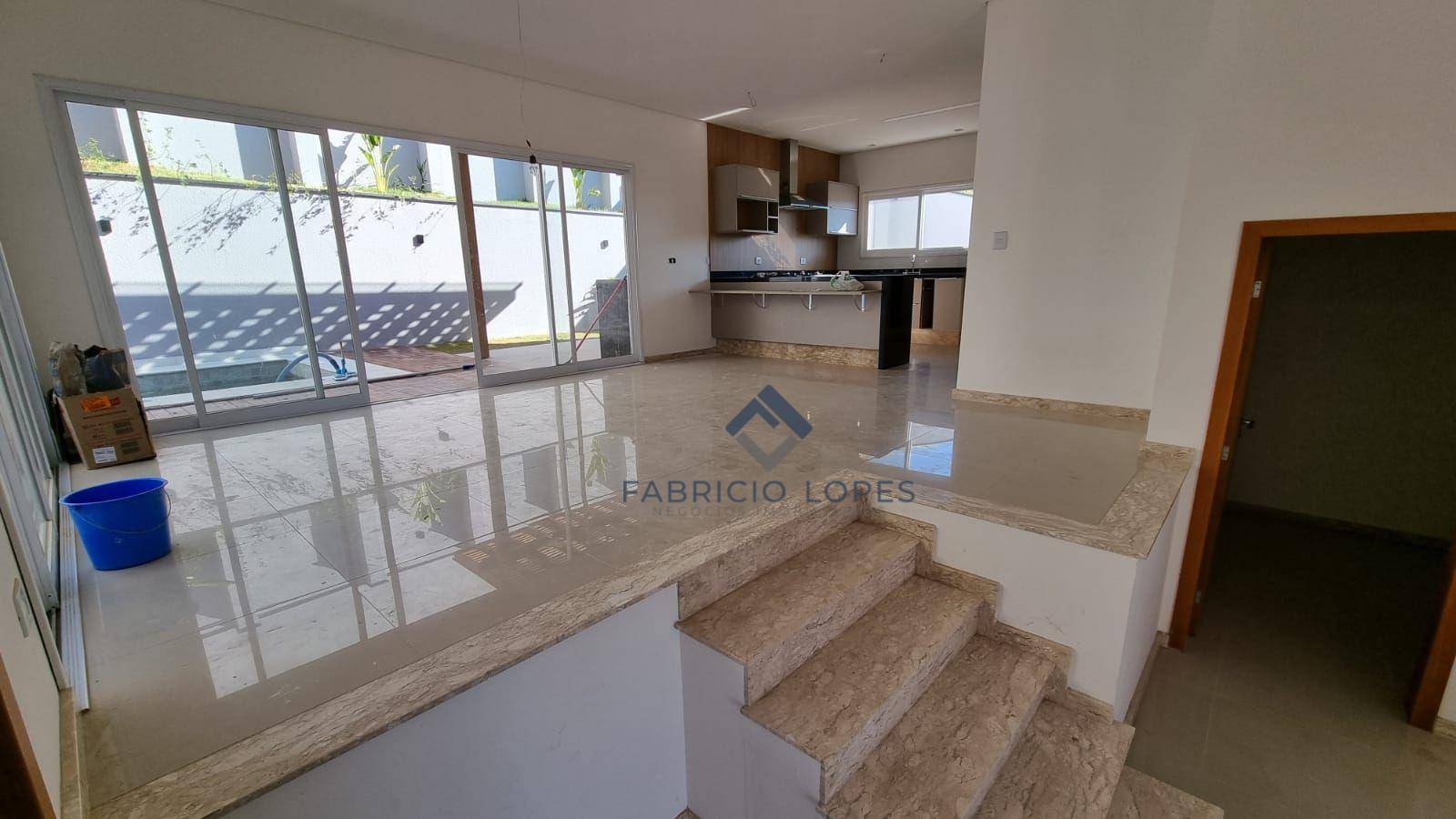 Casa à venda e aluguel com 3 quartos, 320m² - Foto 14