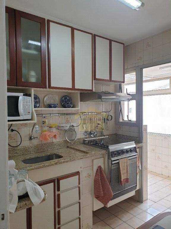 Apartamento à venda com 2 quartos, 67m² - Foto 16