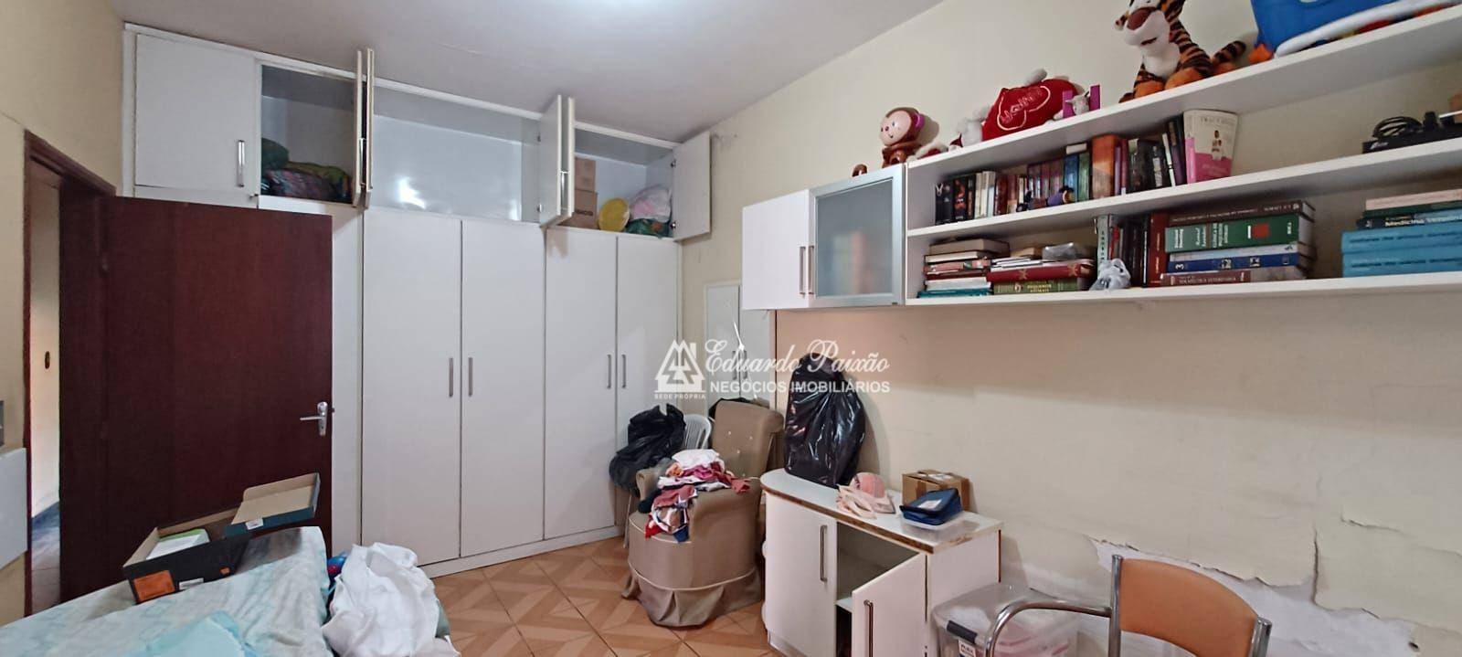 Casa à venda com 3 quartos, 250m² - Foto 15