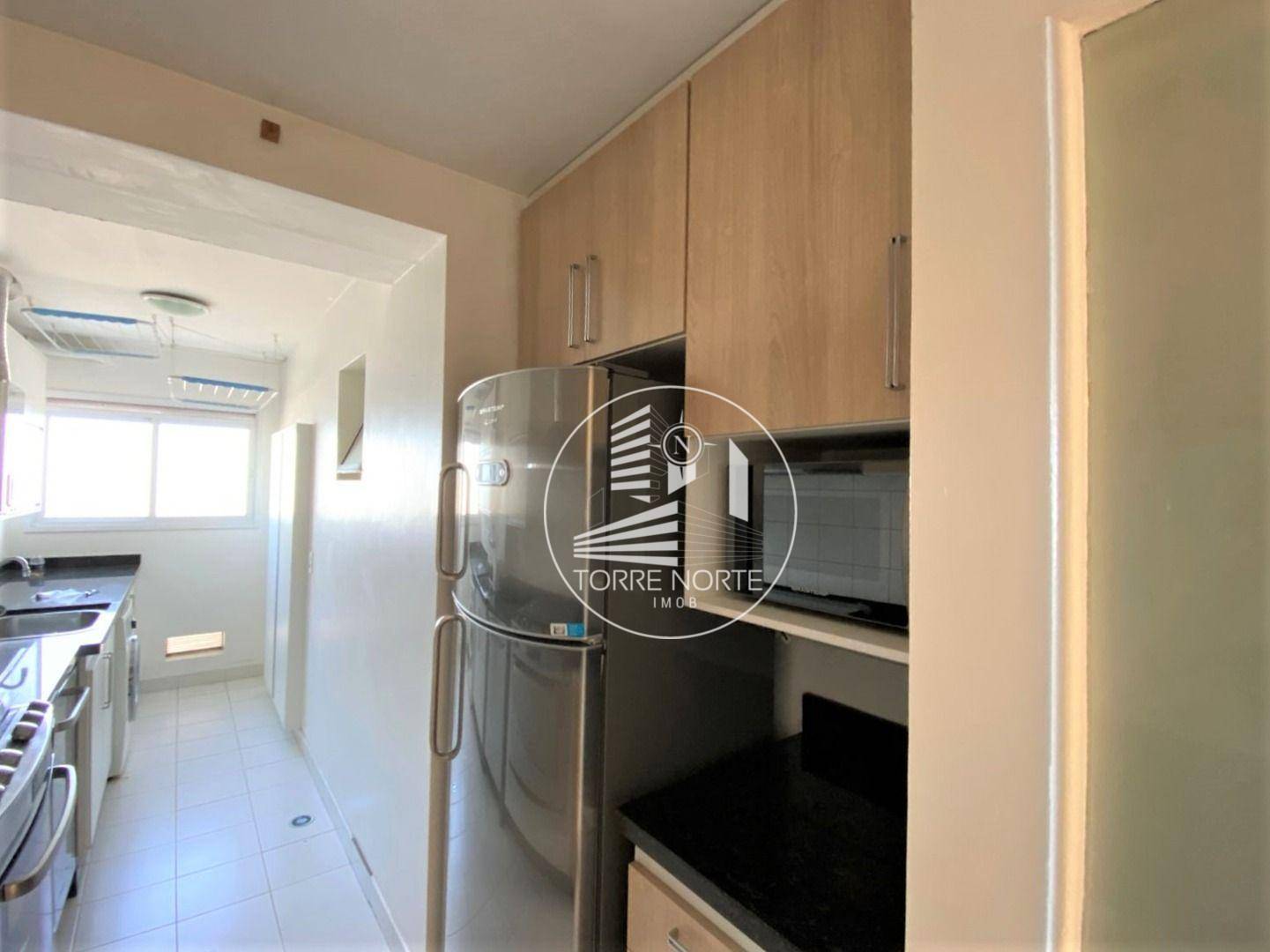 Apartamento à venda com 2 quartos, 80m² - Foto 11