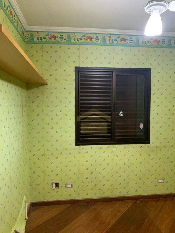 Apartamento à venda com 3 quartos, 98m² - Foto 18