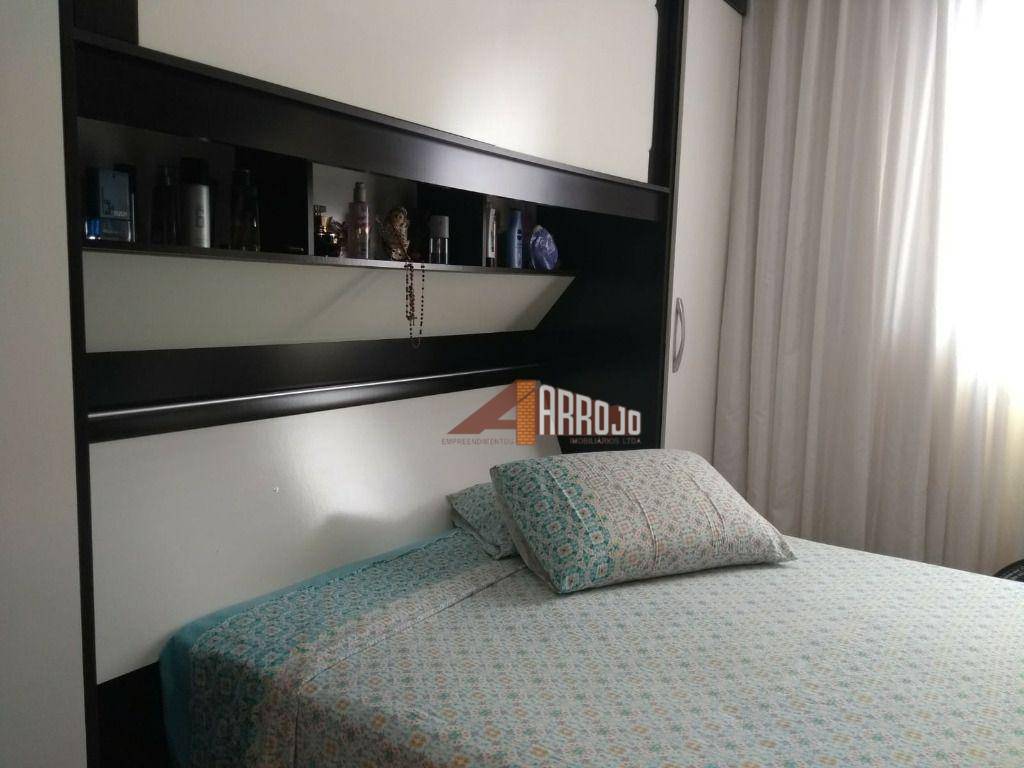 Apartamento à venda com 2 quartos, 47m² - Foto 4