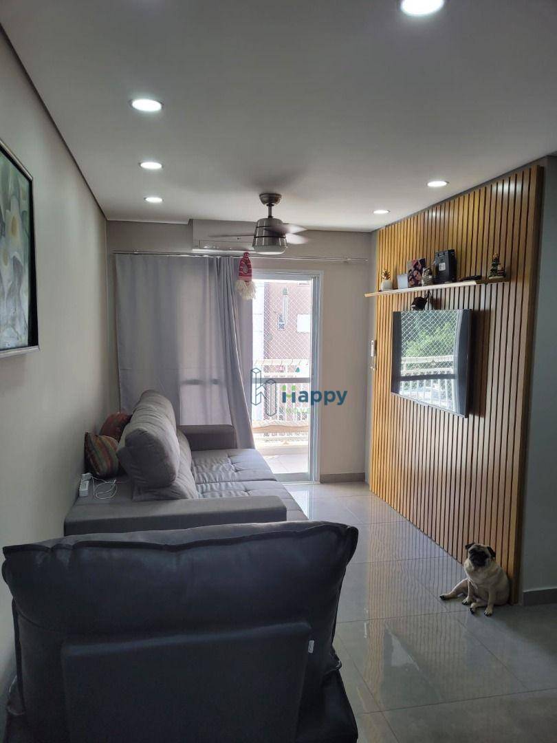 Apartamento à venda com 3 quartos, 70m² - Foto 3