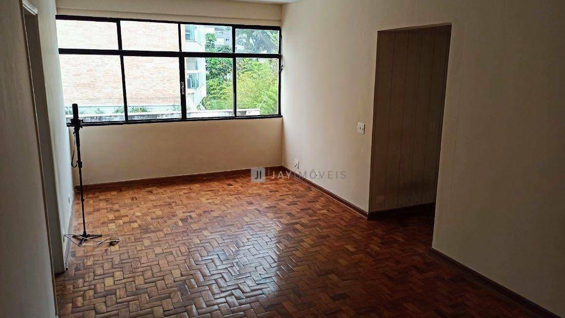 Apartamento à venda com 2 quartos, 82m² - Foto 1