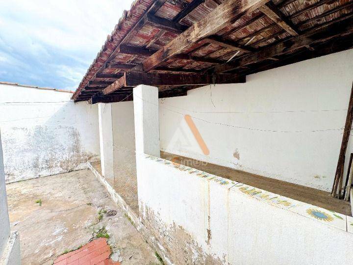 Casa à venda com 2 quartos, 137m² - Foto 14