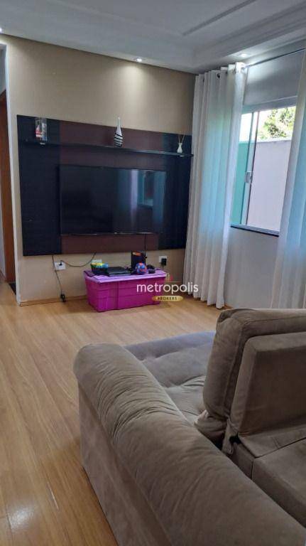 Apartamento à venda com 2 quartos, 70m² - Foto 3