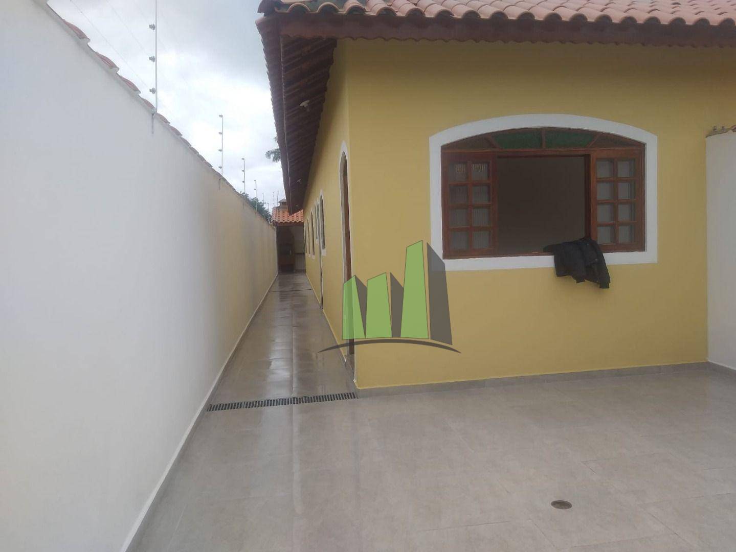 Casa à venda com 3 quartos, 83m² - Foto 2