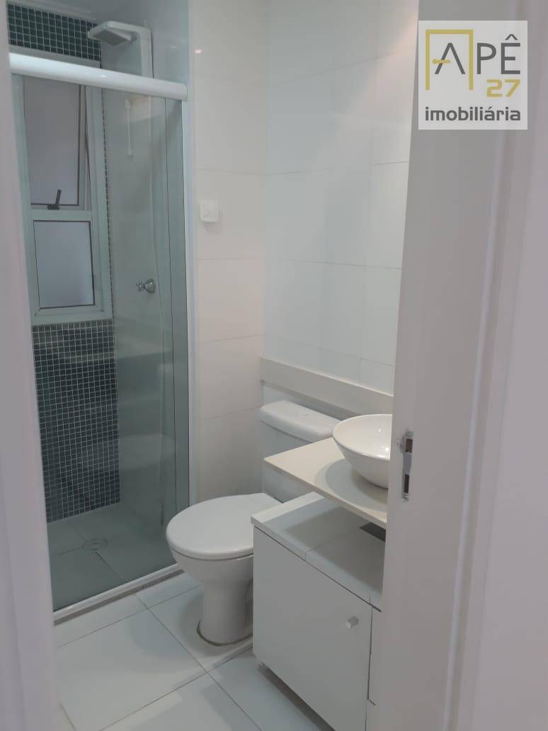 Apartamento à venda com 2 quartos, 67m² - Foto 13