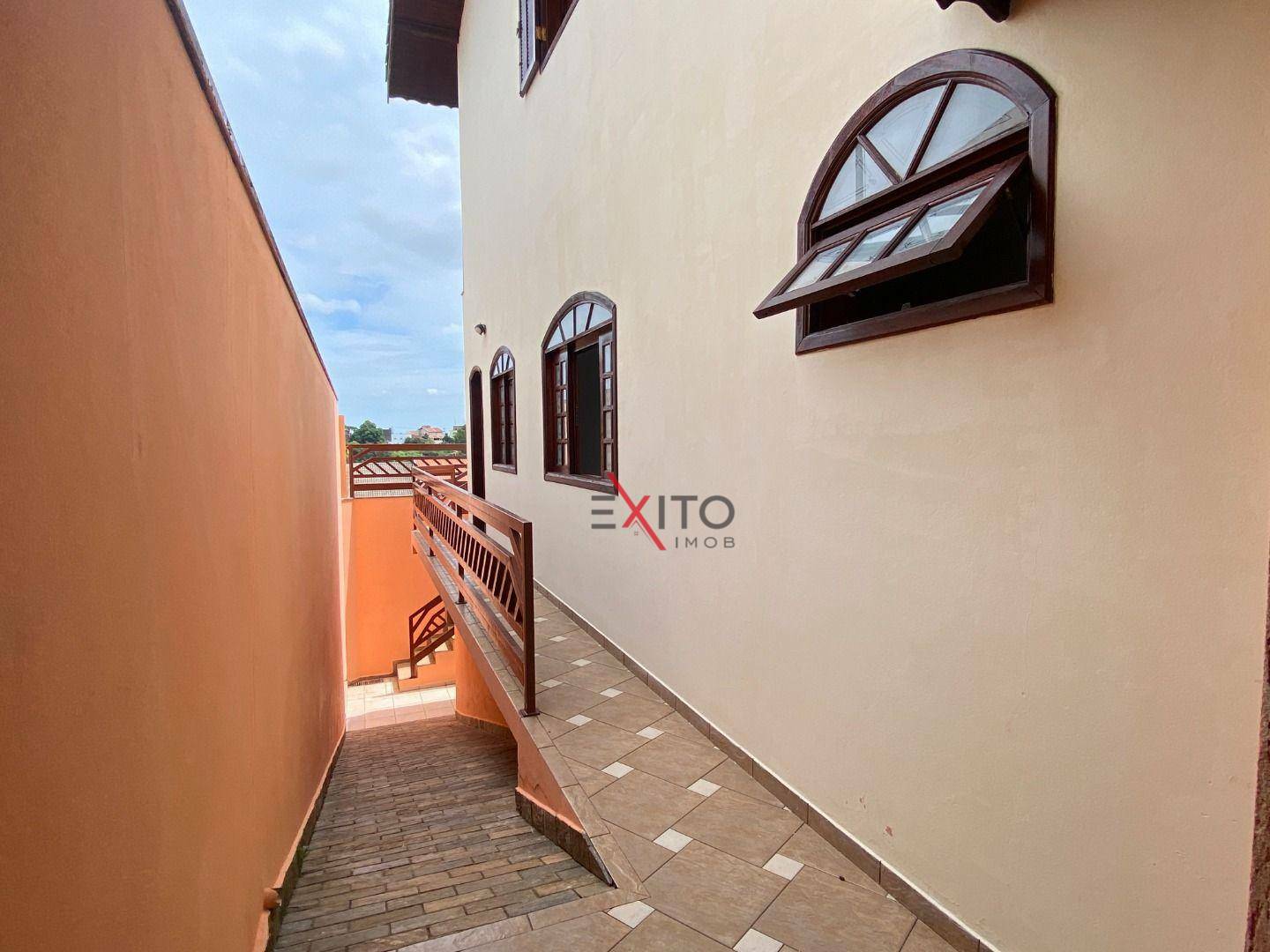 Casa à venda com 3 quartos, 186m² - Foto 40