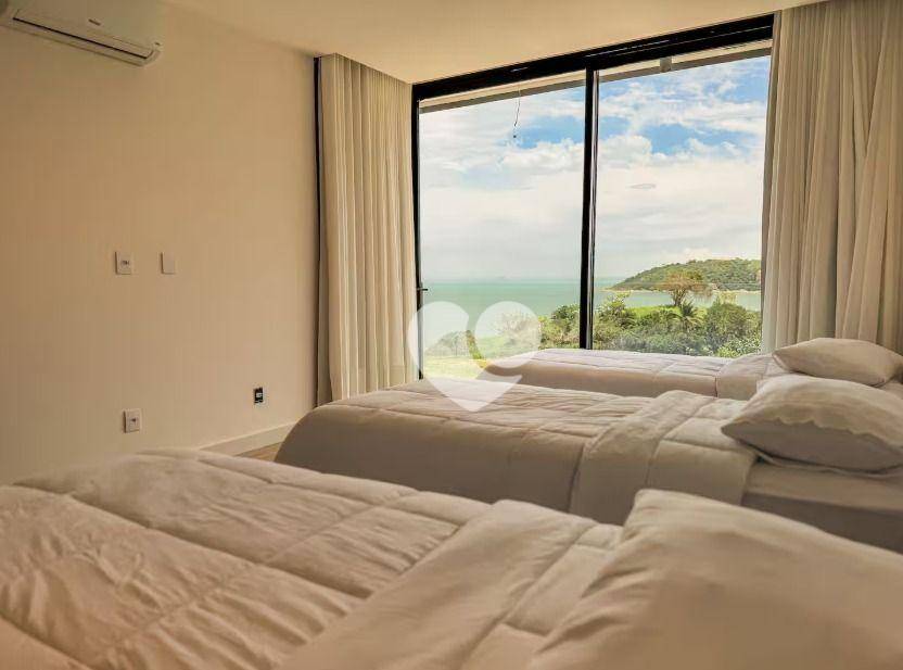 Casa à venda com 3 quartos, 370m² - Foto 25