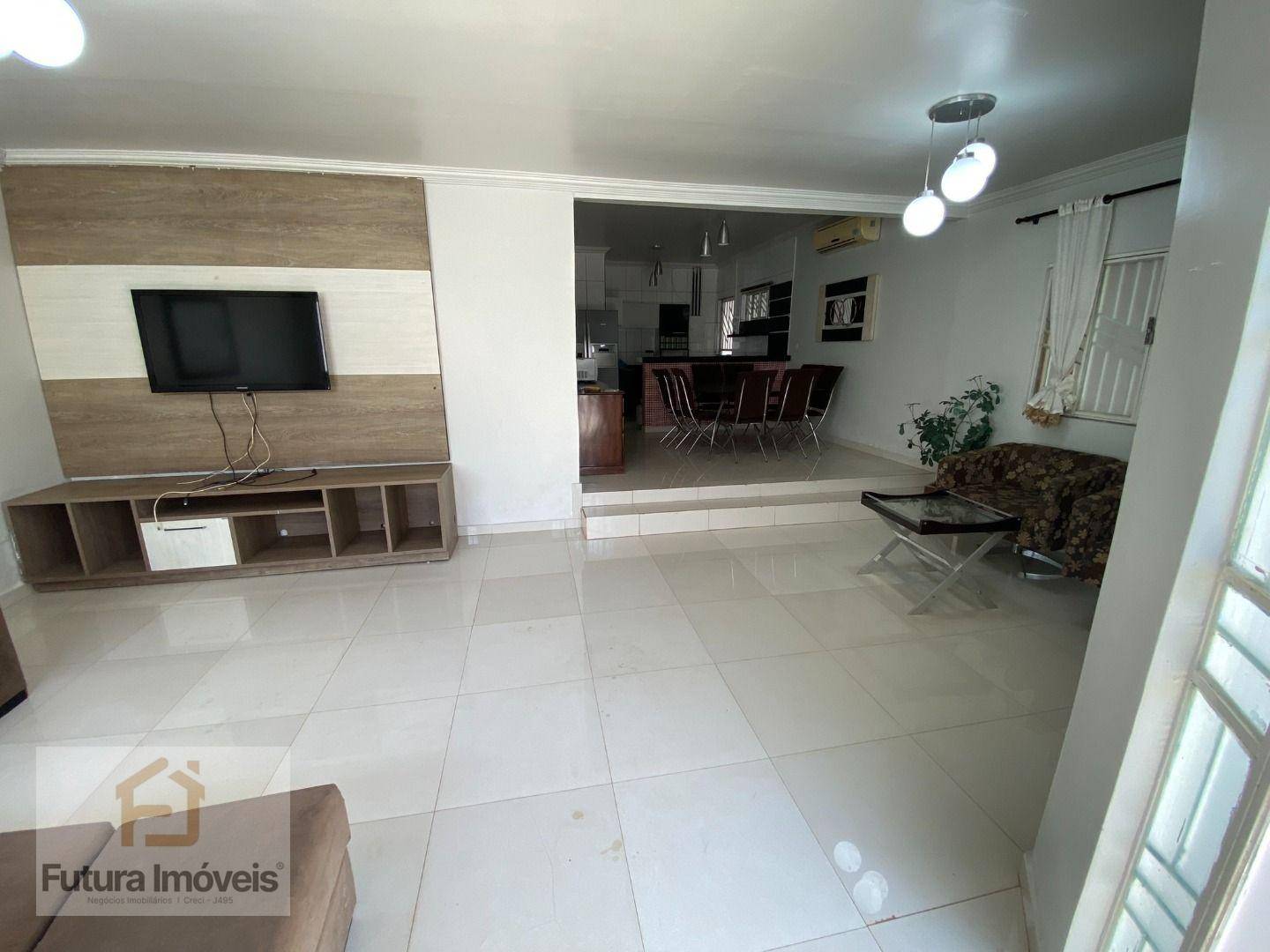 Casa para alugar com 4 quartos, 170m² - Foto 14
