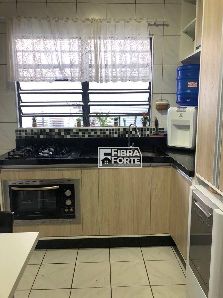 Casa à venda com 3 quartos, 151m² - Foto 22