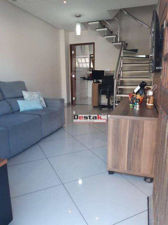 Casa à venda com 3 quartos, 90m² - Foto 4