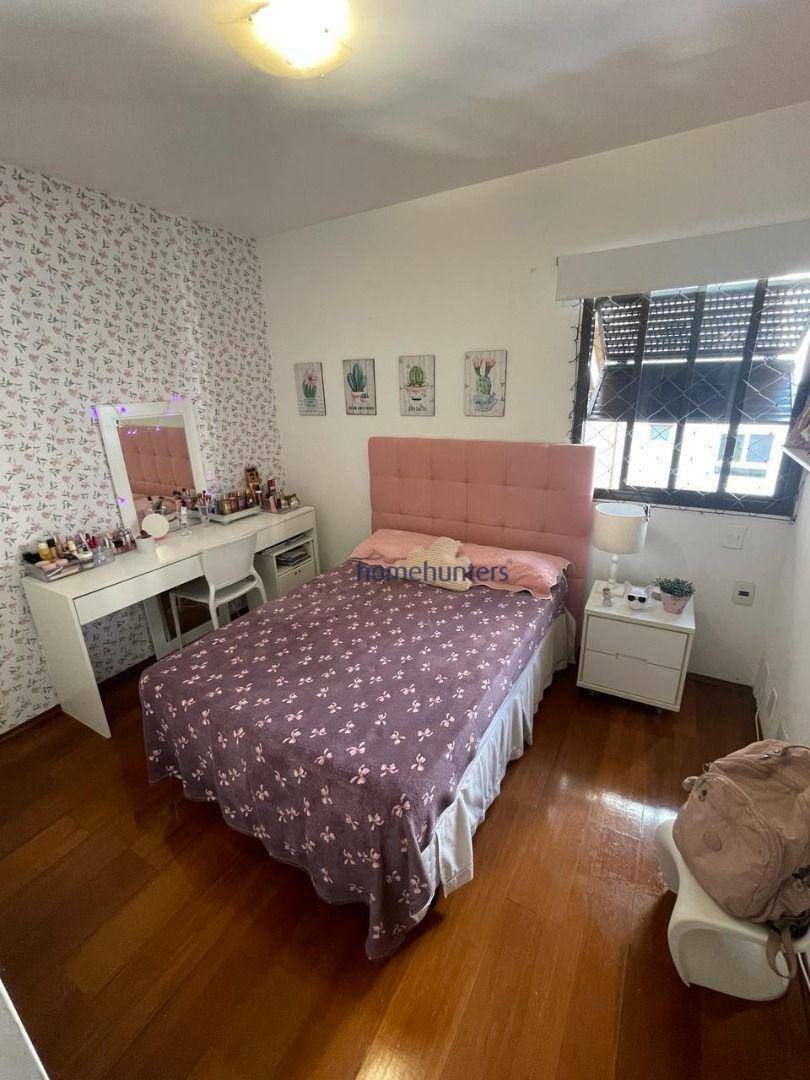 Apartamento à venda com 3 quartos, 184m² - Foto 22