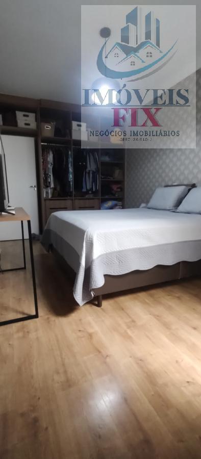 Casa à venda com 3 quartos, 75m² - Foto 19