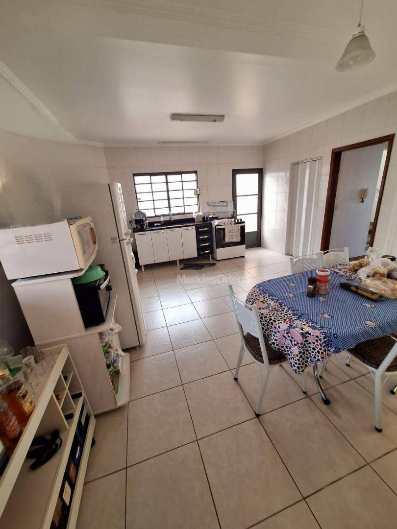 Casa à venda com 3 quartos, 148m² - Foto 10