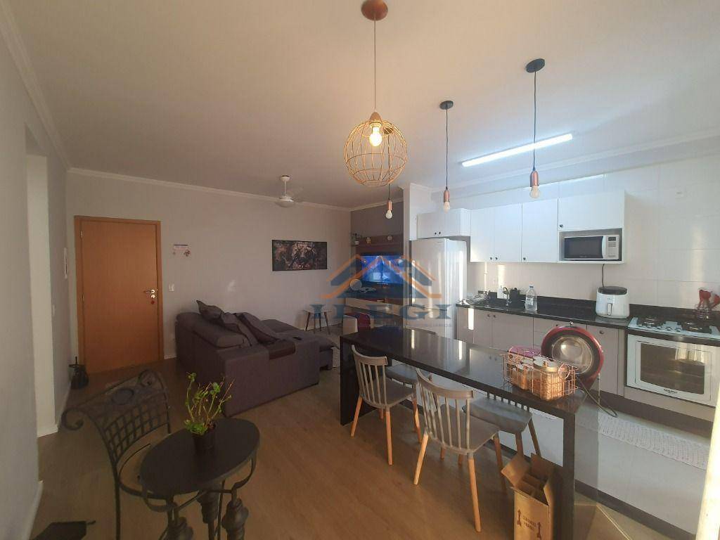 Apartamento para alugar com 2 quartos, 74m² - Foto 9