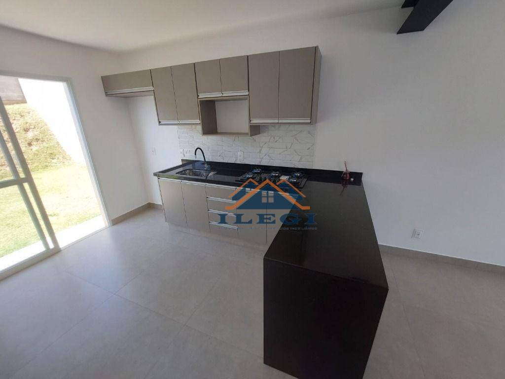 Casa de Condomínio para alugar com 3 quartos, 96m² - Foto 9
