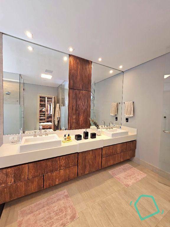 Casa para alugar com 4 quartos, 517m² - Foto 79