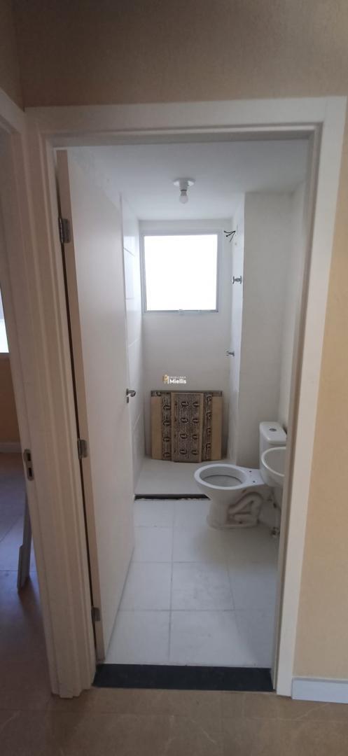 Apartamento à venda com 2 quartos, 45m² - Foto 7