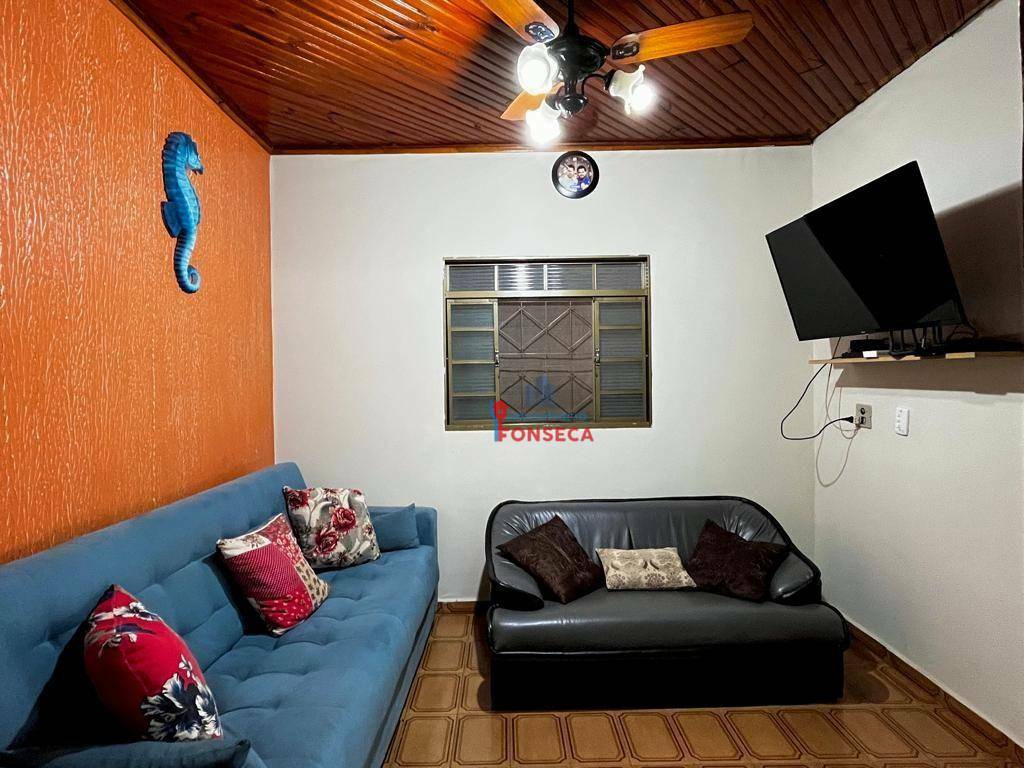 Casa à venda com 3 quartos, 154m² - Foto 8