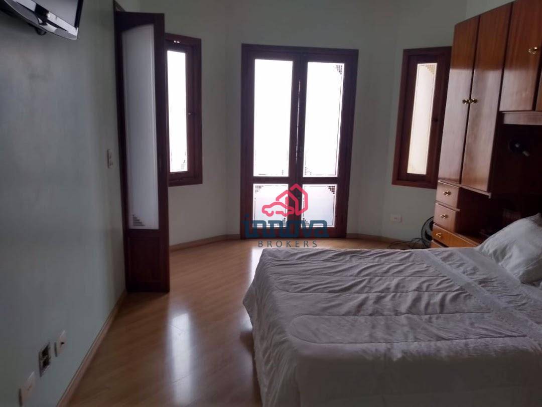 Sobrado à venda com 3 quartos, 250m² - Foto 13