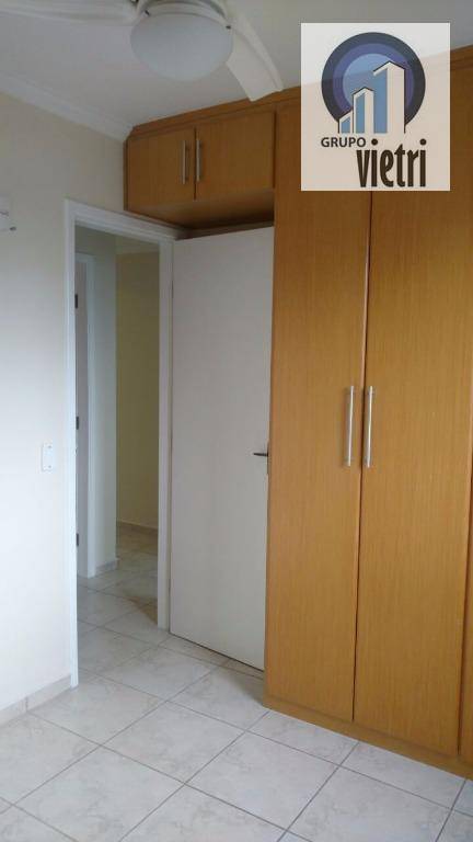 Apartamento à venda com 2 quartos, 58m² - Foto 8