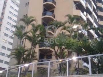 Apartamento à venda com 3 quartos, 140m² - Foto 1