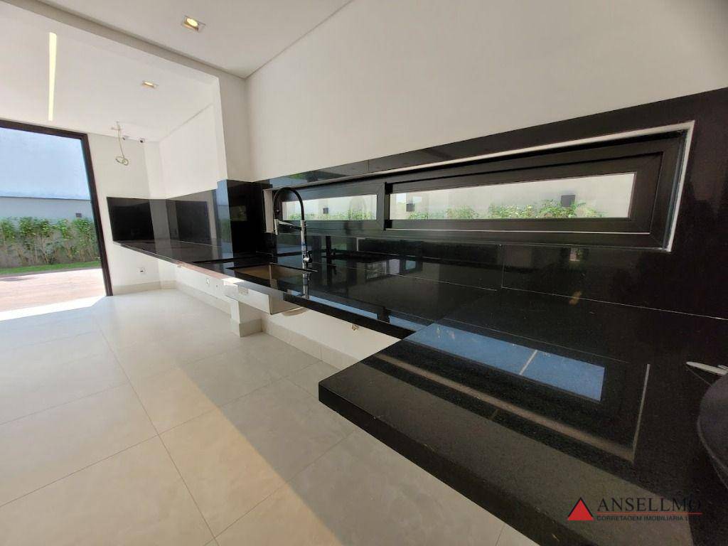 Sobrado à venda com 4 quartos, 400m² - Foto 13