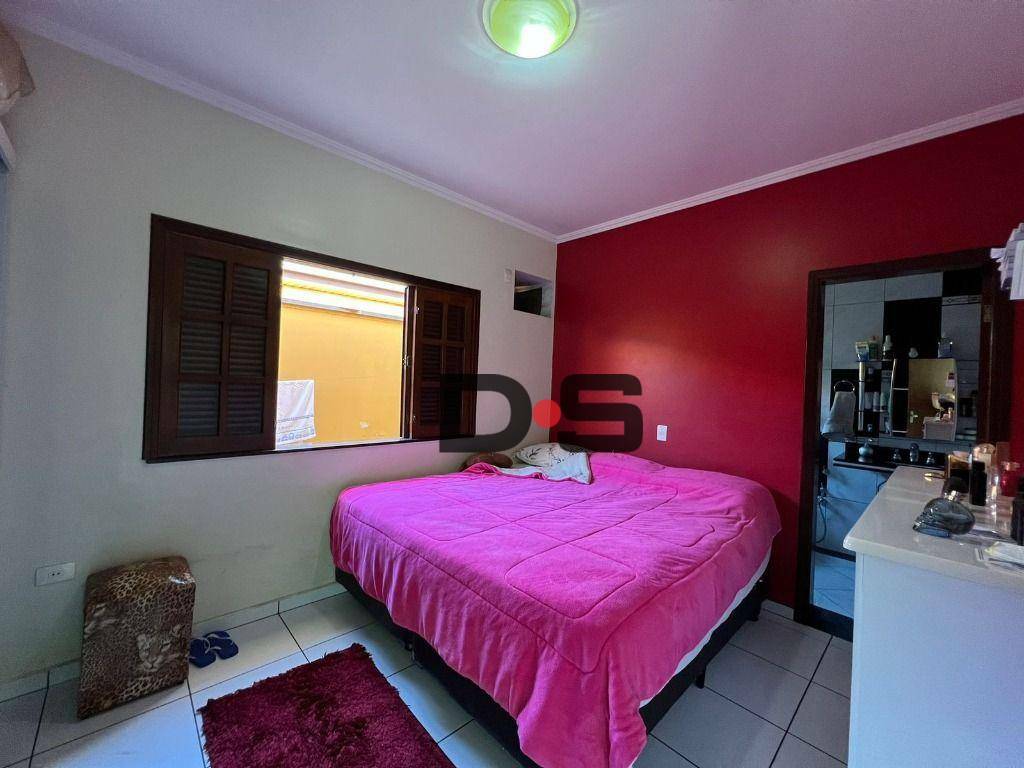 Casa à venda com 3 quartos, 150m² - Foto 8